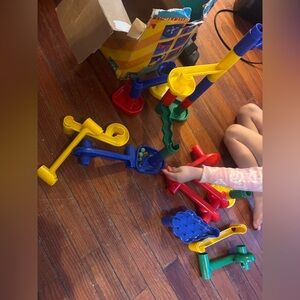 VINTAGE 1988/1990 Discovery toys Marble Run Set for Kids